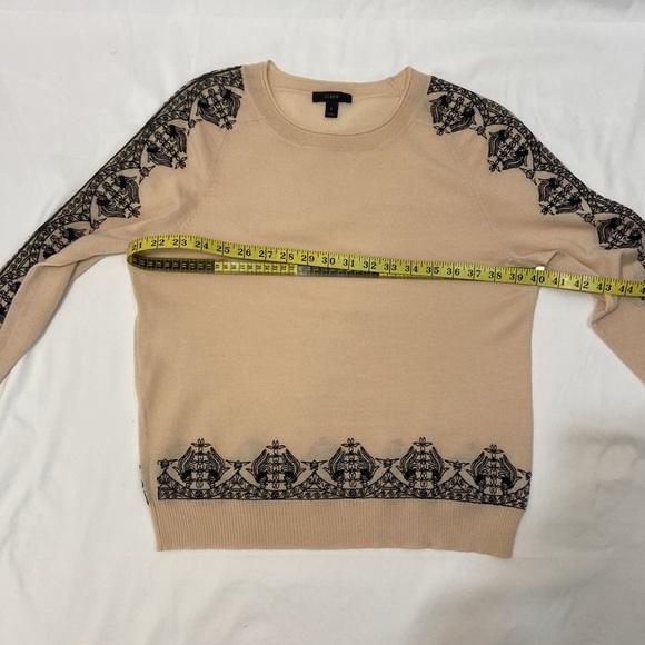 J Crew Women’s,Peach Cream/Black Marino Wool,Embroidered Sweater.Size-Small. - Picture 4 of 12